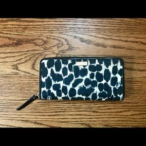 ♠️ Kate Spade Wallet